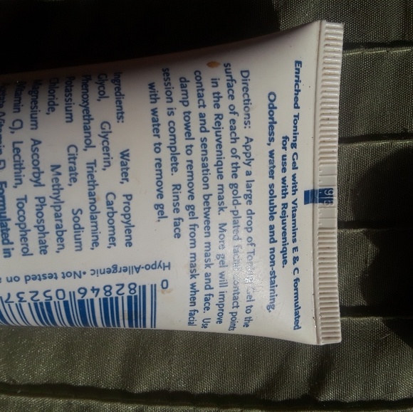 Rejuvenique pulsating face firmer and toner w/ gel - Picture 5 of 6